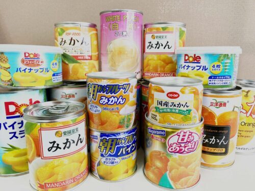 関東学院中学校高等学校より缶詰を頂きました